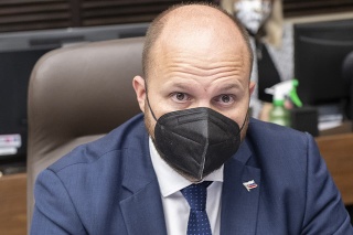 Na snímke minister obrany SR Jaroslav Naď(OĽaNO). 