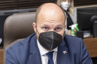 Na snímke minister obrany SR Jaroslav Naď(OĽaNO). 