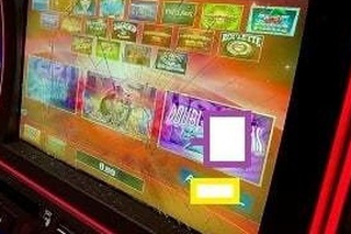 Polícia obvinila Púchovčana, ktorý rozbil monitor hracieho automatu.