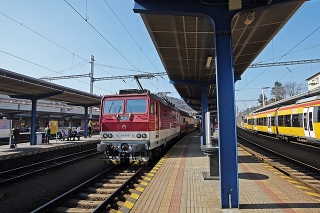 ZSSK vypraví posilové vlaky.