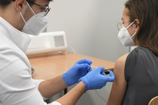 Očkovanie detí proti ochoreniu COVID-19