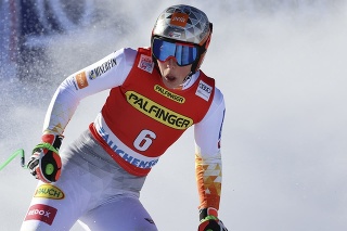 Petra Vlhová reaguje v cieli zjazdu Svetového pohára alpských lyžiarok v rakúskom Zauchensee