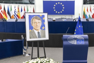 EP si na plenárnom zasadnutí uctil bývalého predsedu Davida Sassoliho
