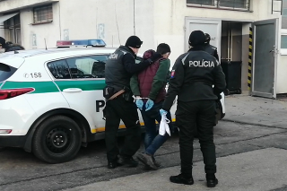 Cudzinecká polícia riešila v jeden deň tri prípady nelegálnej migrácie.