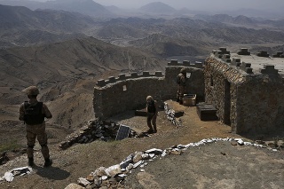 Pakistanská vláda oznámila jednomesačné prímerie s miestnym Talibanom