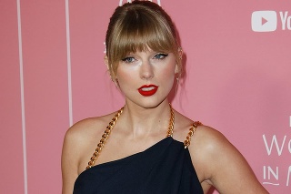 Taylor Swift (30) oznámila verejnosti zdrvujúcu správu. 