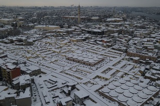 V Turecku minulý týždeň zasiahla silná snehová víchrica.