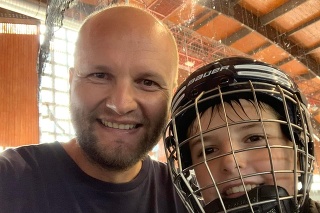 Naď zažil nečakanú situáciu na hokejovom tréningu, kde prišiel podporiť svojho syna Daniela.