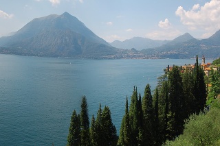 Panoramica del lago di Como con Monte di Tremezzo, Bregnagno e Bellaria