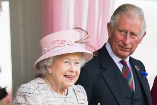 Charles navštívil kráľovnú v utorok vo Windsore.
