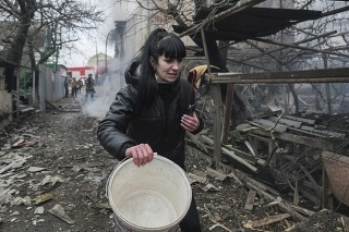 Pohľad na dôsledky hrôzy, ktorá sa práve odohráva na Ukrajine.