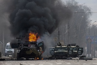 Najťažšie boje v pondelok prebiehali v Charkove.
