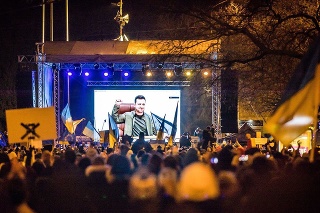 Volodymyr Zelenskyj sa prihovoril ľuďom v Bratislave.
