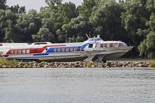 Lode Meteor premávali po Dunaji desiatky rokov. 