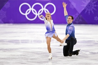 Savčenková a jej posledný partner Massot kraľovali kategórii športových dvojíc.