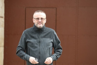 Exšéf SIS V. Pčolinský odmieta akékoľvek obvinenia.