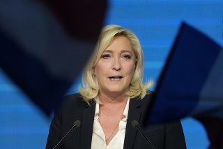 La candidate à l'élection présidentielle française Marine Le Penova