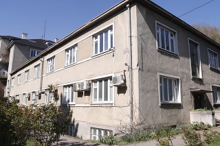 Budova BVS sa nachádza na Trnavskej ceste 32 v Ružinove.