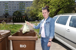V Dúbravke už kuchynský odpad vyhadzujú do špeciálnych košov. 