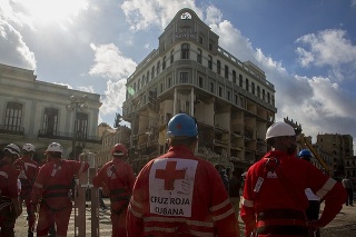 Počet obetí výbuchu v luxusnom hoteli v kubánskej Havane stúpol na 31.
