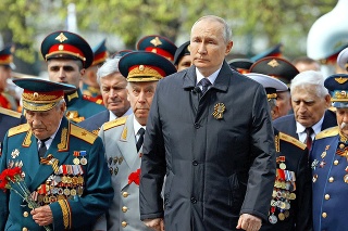Putin sa zmohol len na 15-minútový prejav, v ktorom chýbali chvály ohľadom „úspechov“ na Ukrajine.
