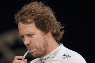 Na snímke Sebastian Vettel. 