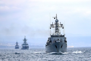Rusko trvá na tom, že má právo zatvárať oblasti Čierneho mora pre zahraničné námorné lode.