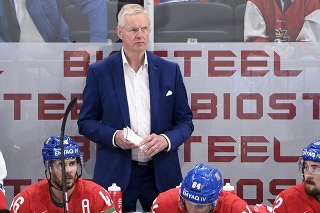 Tréner českej hokejovej reprezentácie Kari Jalonen.
