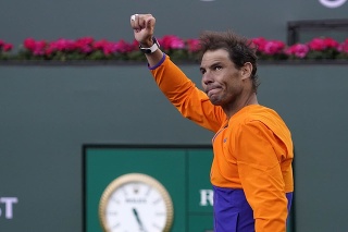 Španiel Rafael Nadal reaguje po prehre vo finále dvojhry mužov na turnaji ATP Masters 1000 v Indian Wells.