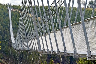 Vybudovanie mosta trvalo dva roky.