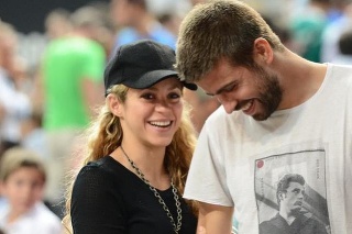 Gerard Pique a Shakira patria medzi najpopulárnejšie prominentné páry.