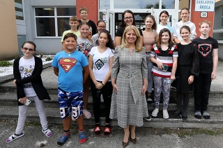 Prezidentka Zuzana Čaputová vyjadrila žiakom vďaku za ich celoročnú snahu.
