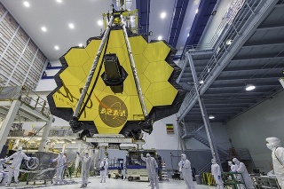 Vesmírny teleskop Jamesa Webba v hodnote 10 miliárd dolárov je projektom americkej NASA so širšou medzinárodnou účasťou.