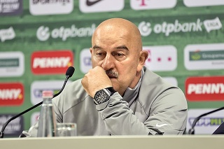 Ruský tréner maďarského majstra bol z otázok o roku 1992 znechutený.