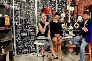 V Senzi TV končia séf a moderátor Noro Meszároš, s ním aj Barbora Balúchová so svojou šou.