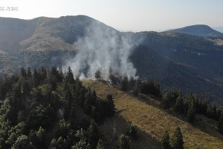 Požiar lesa v Národnom parku Veľká Fatra.