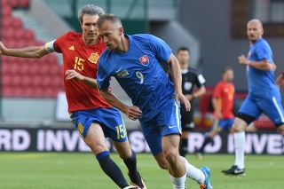 Vladimír Janočko (vpravo) sa aj v 45 rokoch baví futbalom. 