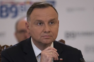 Poľský prezident Andrzej Duda odvolal ministra, ktorému sa nepáčili ponosy poštovej úradníčky.

