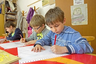 Každé 8. z 10 detí na Slovensku navštevuje nejakú mimoškolskú aktivitu.