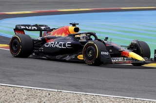 Kvalifikáciu pretekov F1 v Belgicku vyhral Verstappen.