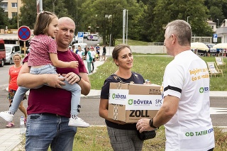 Bežci na akcii Od Tatier k Dunaju zdolali 345 kilometrov za menej ako dva dni a vyzbierali peniaze na pomoc deťom.