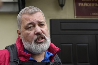 Držiteľ Nobelovej ceny za mier a šéfredaktor nezávislého ruského denníka Novaja gazeta Dmitrij Muratov