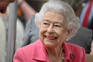 Britská kráľovná Alžbeta II. navštívila kvetinovú výstavu v Chelsea.