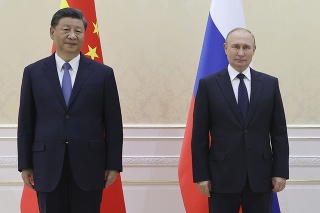 Čínsky prezident Si Ťin-pching a ruský prezident Vladimir Putin.