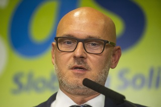 Na snímke minister školstva, vedy, výskumu a športu SR Branislav Gröhling (SaS).