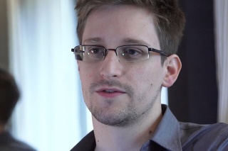 Bývalý spolupracovník amerických tajných služieb Edward Snowden.
