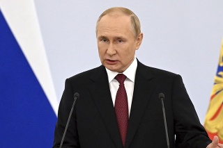 Ruský prezident Vladimir Putin počas prejavu na oslavách vyhlásenia anexie štyroch okupovaných ukrajinských oblastí za štátne územie Ruska