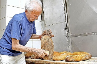 Každý bochník chleba pripravovali s láskou.