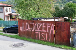 Na snímke ulica Dr. Jozefa Tisu, ktorá je predmetom hlasovania v referende vo Varíne.