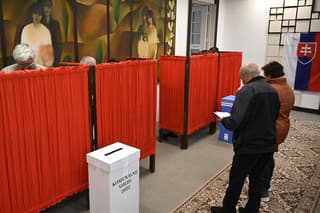 Počas jedného dňa sa naraz hlasuje v komunálnych aj v županských voľbách (ilustračné foto).
